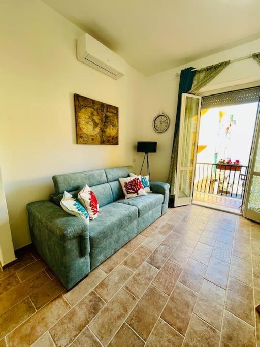 Maddy House - 50 Mt Dal Mare *
