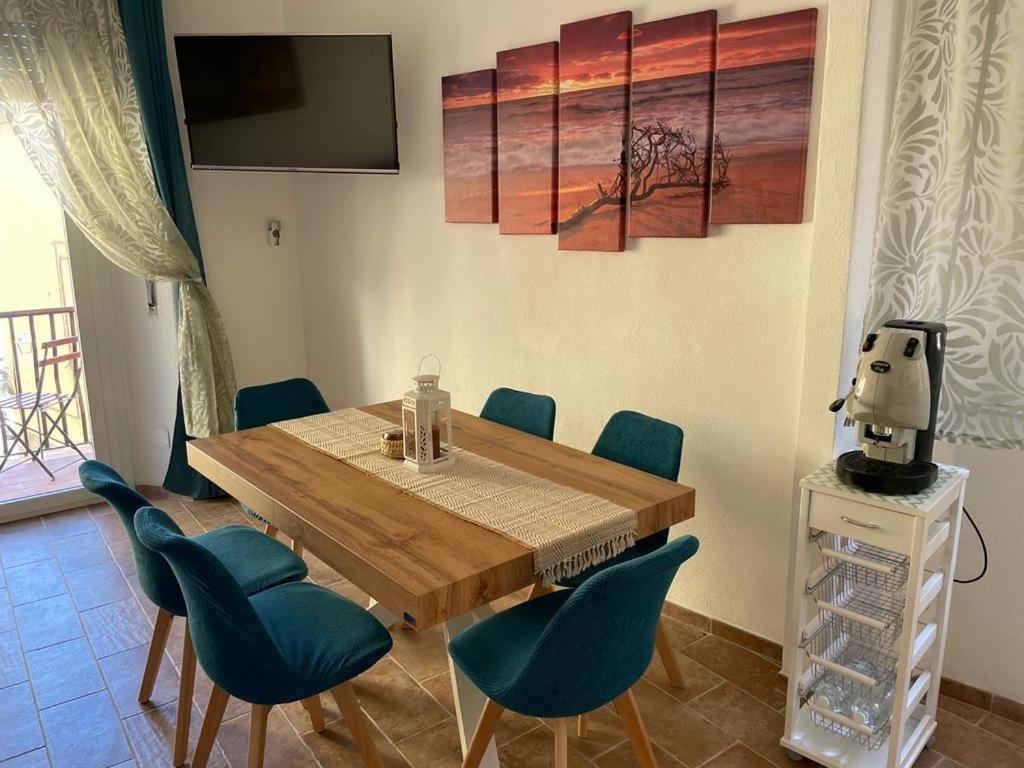 Ferienhaus Maddy House - 50 Mt Dal Mare *